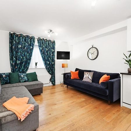 Apartamento West End - Sleeps 5 - Amazing Location Londres Exterior foto